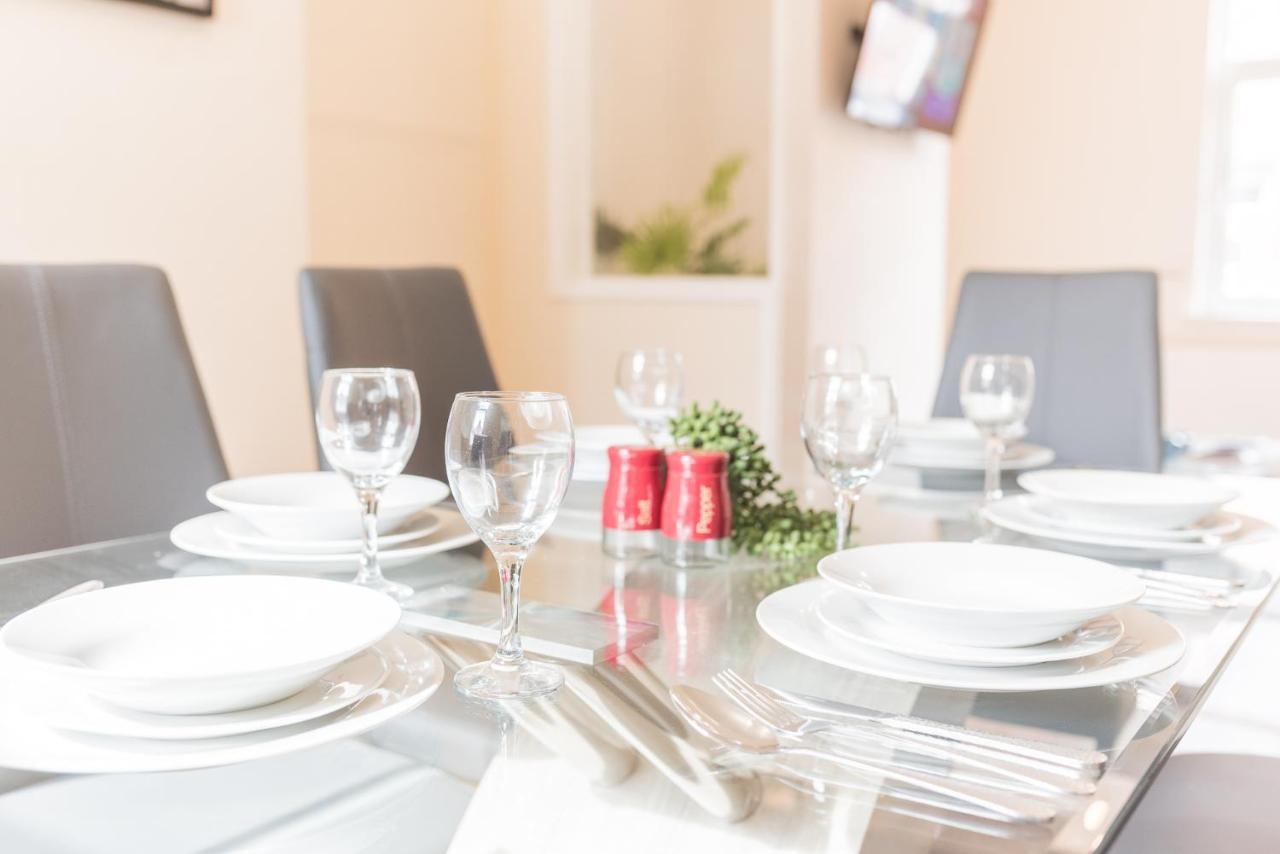 *King Bed* Luxury City Centre House Barrow-in-Furness Buitenkant foto