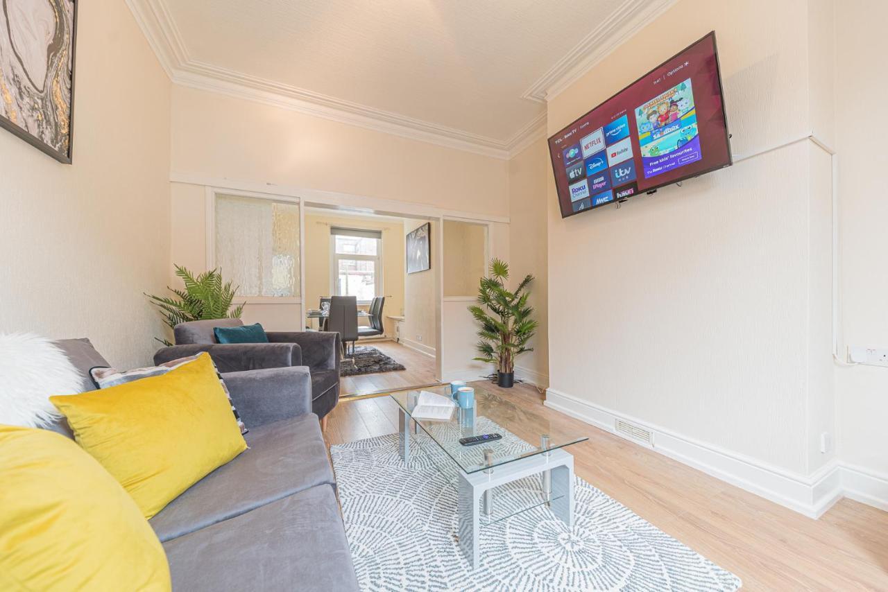 *King Bed* Luxury City Centre House Barrow-in-Furness Buitenkant foto